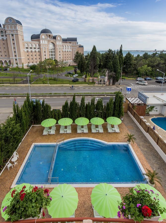 Belle Air Aparthotel Слънчев бряг Екстериор снимка