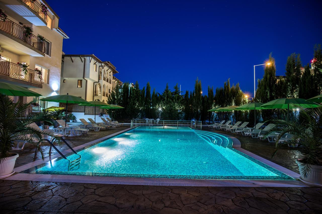 Belle Air Aparthotel Слънчев бряг Екстериор снимка